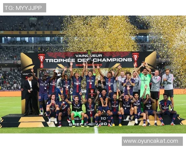 全球化足球商品与手工艺本土纪念品的生存空间探讨与对比分析 全球化足球商品与手工艺本土纪念品的生存空间探讨与对比分析